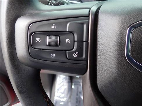 Used 2023 GMC Sierra 2500 AT4 w/ AT4 Preferred Package AWD/4WD image 14
