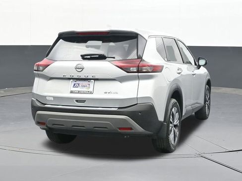 Used 2023 Nissan Rogue SV image 13