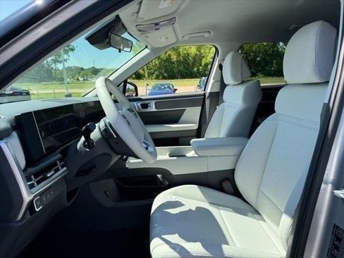New 2025 Hyundai Santa Fe SE image 13
