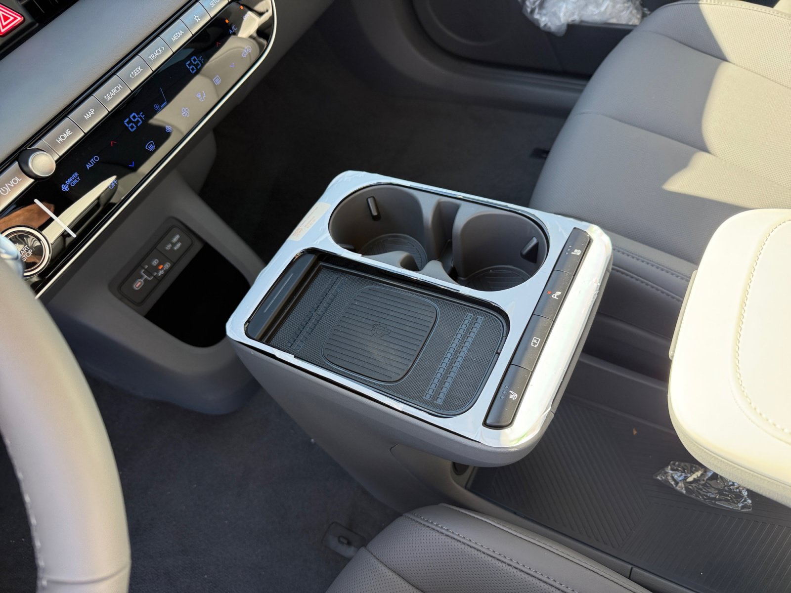 New 2027 Hyundai Ioniq 5 SEL RWD image 13