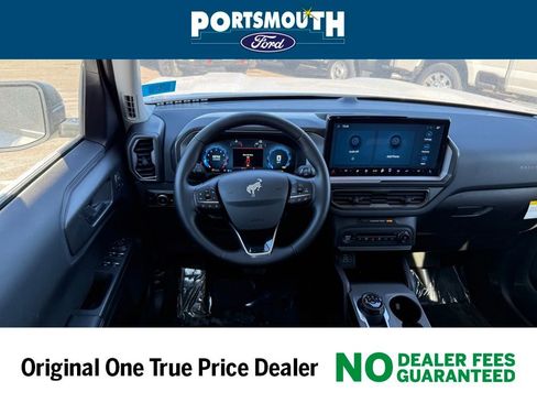 Used 2025 Ford Bronco Sport Outer Banks image 7