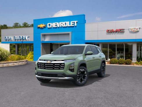 New 2026 Chevrolet Equinox LT w/ Convenience Package II image 8