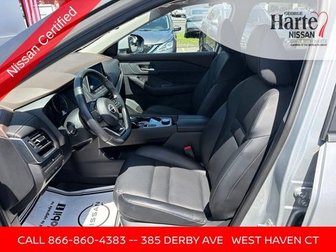 Certified 2023 Nissan Rogue SV w/ SV Premium B Package AWD/4WD image 11