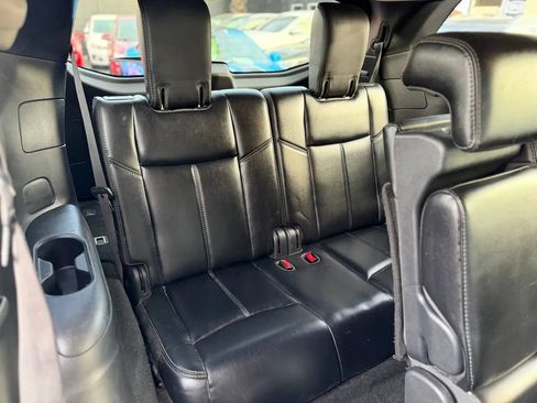 Used 2019 Nissan Pathfinder SL image 26