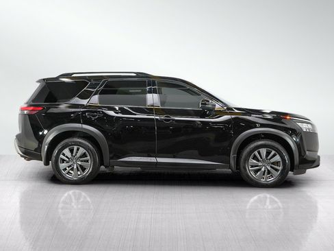 Used 2023 Nissan Pathfinder Rock Creek AWD/4WD image 7