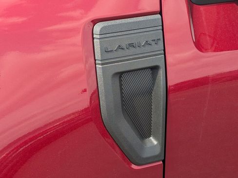 New 2026 Ford Maverick Lariat w/ Black Appearance Package AWD/4WD image 13