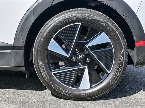 Certified 2025 Hyundai Ioniq 5 SEL image 10