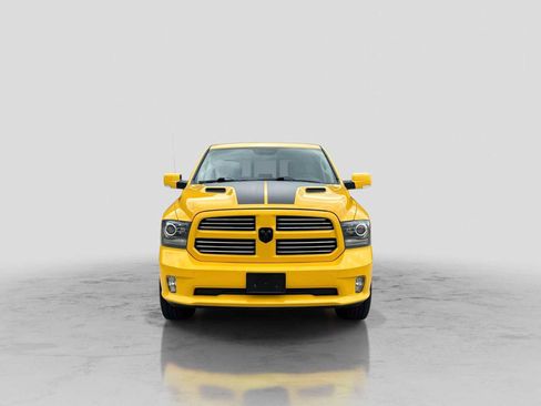 Used 2016 RAM 1500 Sport w/ Stinger Yellow Sport Package AWD/4WD image 9