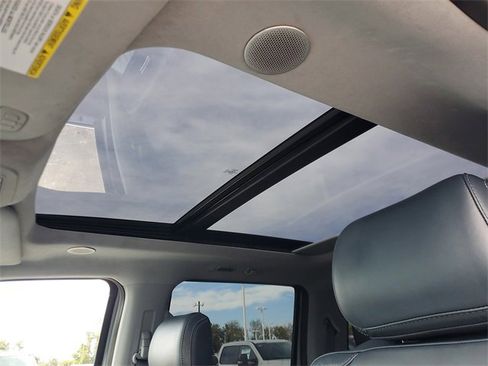 Used 2024 Ford F350 Limited w/ FX4 Off-Road Package image 17