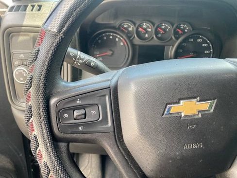 Used 2021 Chevrolet Silverado 1500 Custom RWD image 18