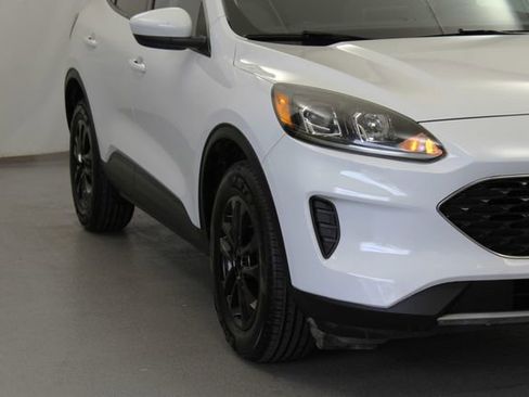 Used 2021 Ford Escape SE AWD/4WD image 3