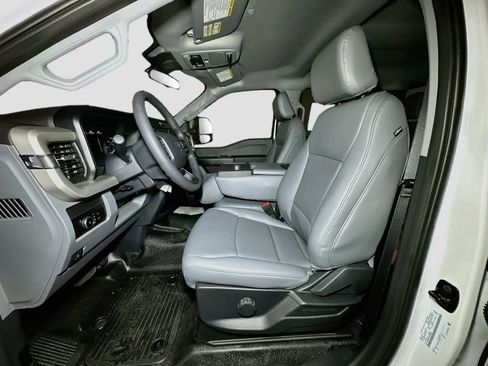 New 2026 Ford F350 XL w/ XL Chrome Package AWD/4WD image 16