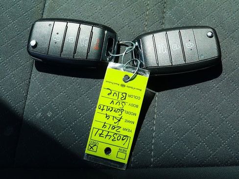 Used 2019 Kia Sorento S image 57