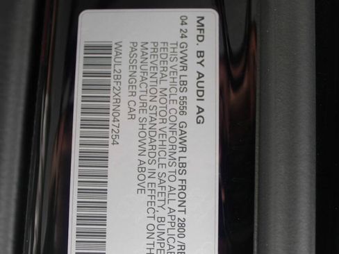 Used 2024 Audi A6 55 TFSI Premium Plus Sedan 4D AWD/4WD image 17