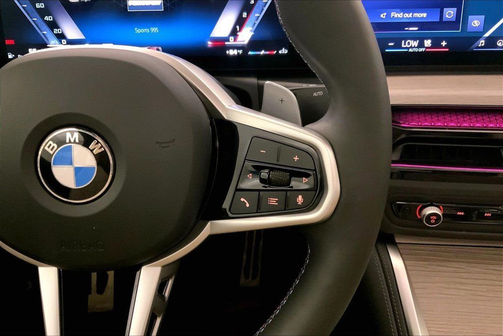 Used 2025 BMW M240i xDrive Coupe AWD/4WD image 19