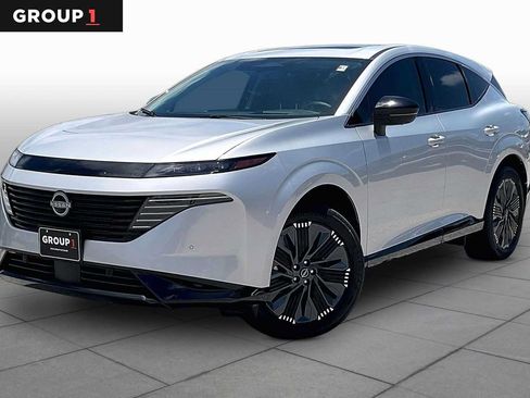 Used 2025 Nissan Murano Platinum w/ Cargo Package AWD/4WD image 1