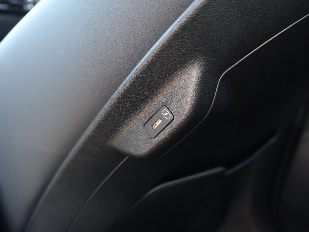 New 2026 Kia EV6 Light AWD/4WD image 11
