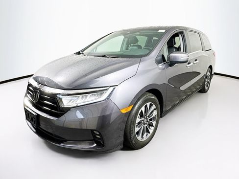 Used 2024 Honda Odyssey EX-L image 3
