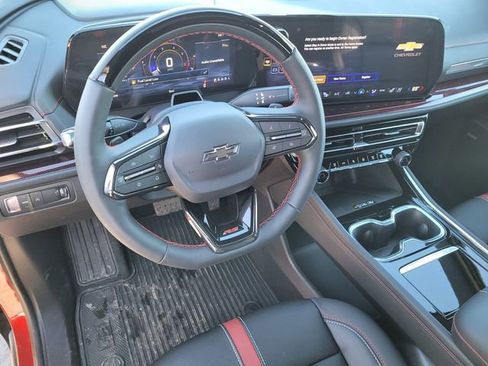 New 2026 Chevrolet Traverse RS image 7