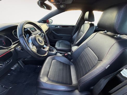 Used 2017 Volkswagen Jetta GLI FWD image 9