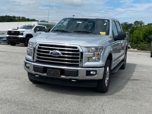 Used 2017 Ford F150 XLT w/ Equipment Group 302A Luxury AWD/4WD image 3
