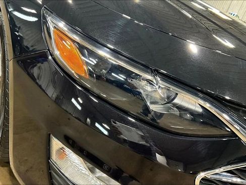 Used 2024 Chevrolet Malibu LT FWD image 30
