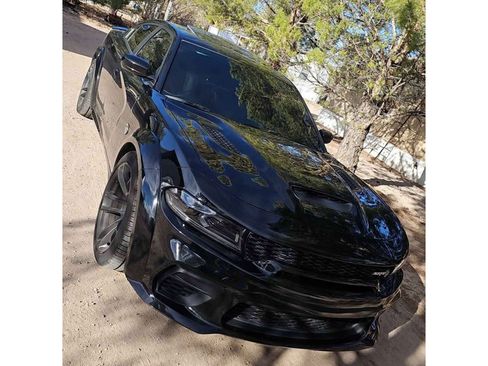 Used 2022 Dodge Charger SRT Hellcat w/ Harman/Kardon Audio Group RWD image 3