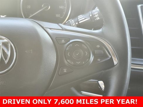 Used 2018 Buick Enclave Premium image 50