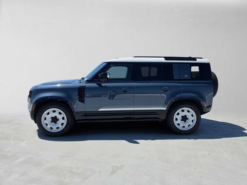 Used 2024 Land Rover Defender 110 S AWD/4WD image 2