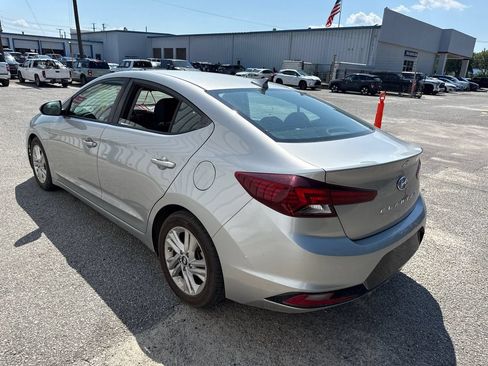 Used 2020 Hyundai Elantra SEL w/ Cargo Package (C1) FWD image 6