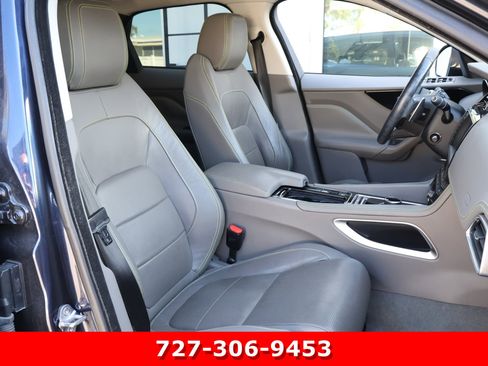 Used 2018 Jaguar F-PACE R-Sport image 21
