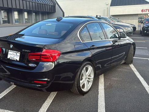Used 2017 BMW 330i xDrive Sedan image 3