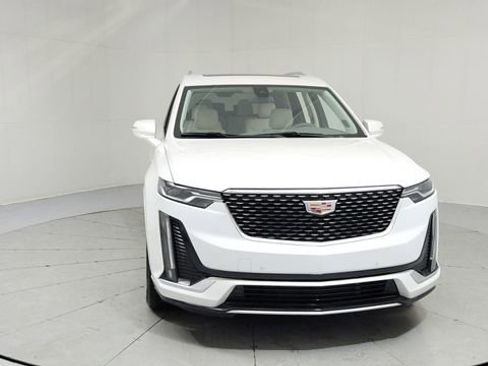 Certified 2024 Cadillac XT6 Premium Luxury w/ LPO, Floor Liner Package image 8