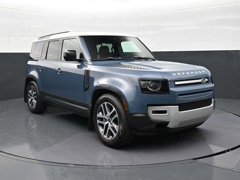 Used 2022 Land Rover Defender 110 SE AWD/4WD image 28