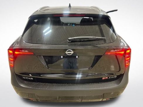 New 2026 Nissan Kicks SR w/ SR Premium Package image 25