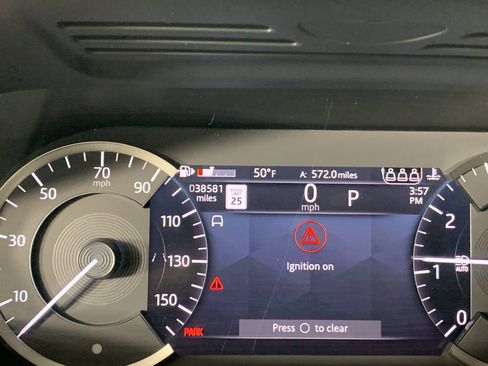 Used 2023 Land Rover Range Rover Evoque S image 23