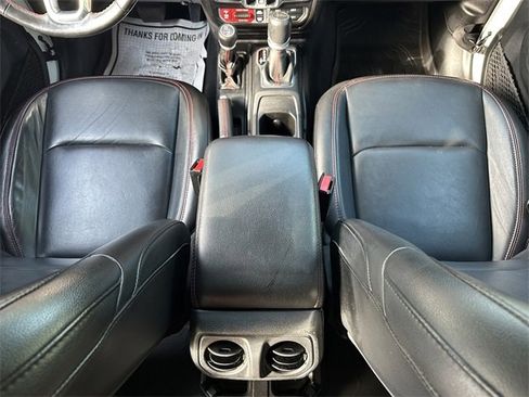 Used 2021 Jeep Gladiator Rubicon image 17