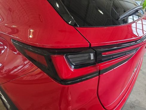 Certified 2025 Lexus NX 350 AWD w/ Accessory Package (2T) image 33