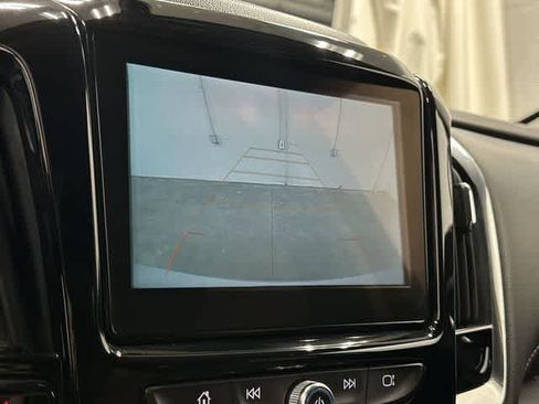Used 2018 Chevrolet Traverse LT FWD image 23