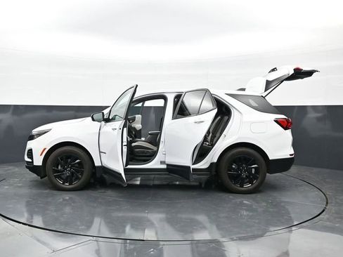 Used 2023 Chevrolet Equinox LS w/ LS Convenience Package FWD image 45