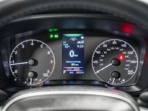 Certified 2025 Toyota Corolla SE FWD image 25