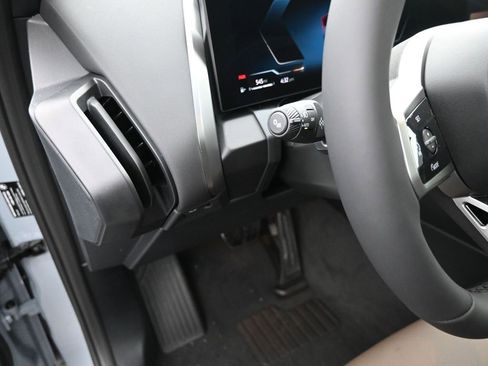 New 2026 BMW X3 xDrive30 w/ M Sport Package image 16