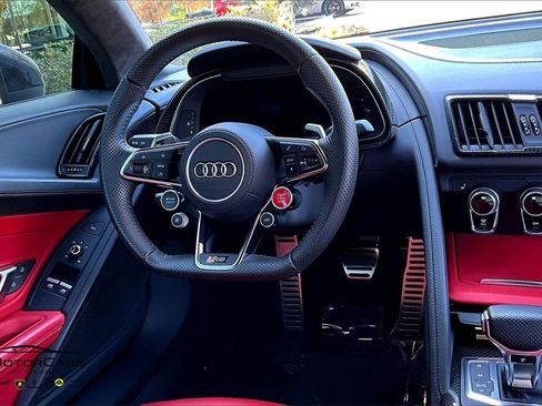 Used 2020 Audi R8 V10 performance image 7