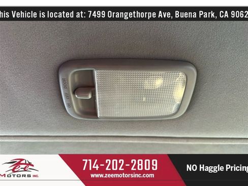 Used 2004 Lexus IS 300 image 38