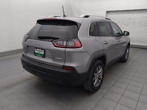 Used 2019 Jeep Cherokee Latitude Plus w/ Comfort/Convenience Group AWD/4WD image 9