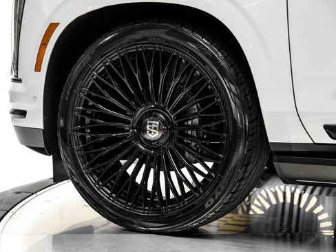 Used 2025 Cadillac Escalade Sport Platinum AWD/4WD image 79