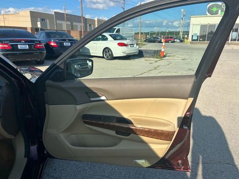 Used 2010 Honda Accord EX-L image 12