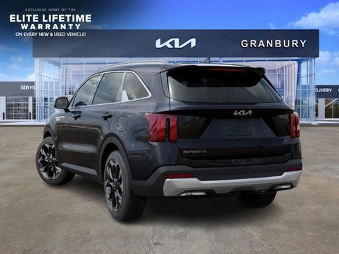New 2026 Kia Sorento EX w/ EX Premium Package FWD image 5