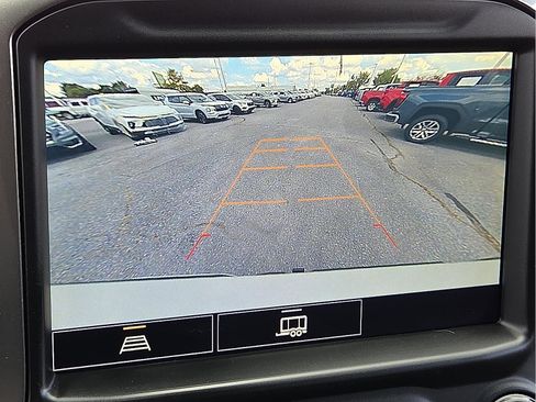 Used 2021 Chevrolet Silverado 1500 RST w/ Texas Edition Plus image 16