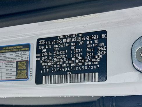 Used 2019 Kia Sorento AWD V6 image 31